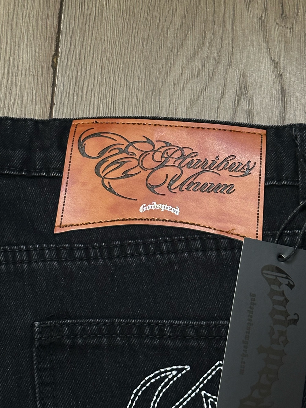 Godspeed shorts size 36 and size 38 available - Picture 3 of 5